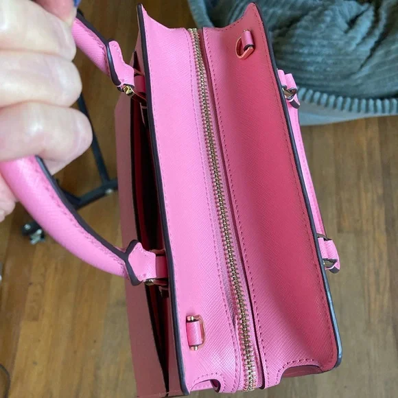 Kate Spade Pink Women's Bag NWOT.IncludesShoulderstrap. Barbie pink - Picture 11 of 13